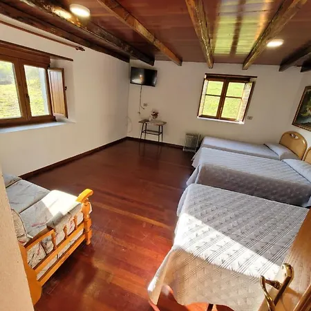 Dom wakacyjny Casa Casariego *